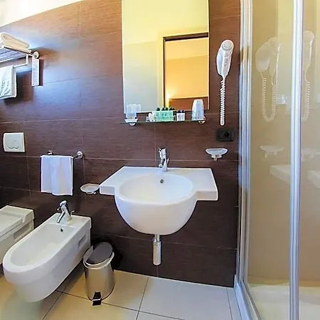 Hotel Taormina 3*