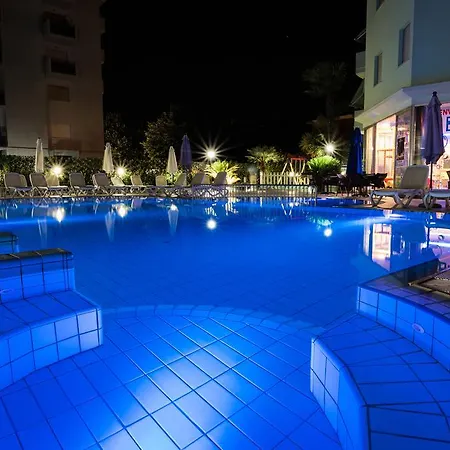 Taormina 3* سان بنيديتّو ديل ترونتو