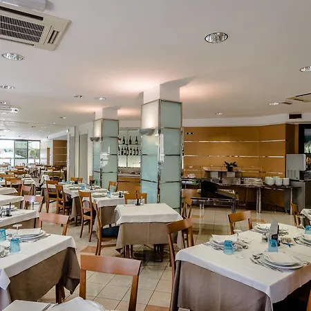 Hotel Taormina 3*